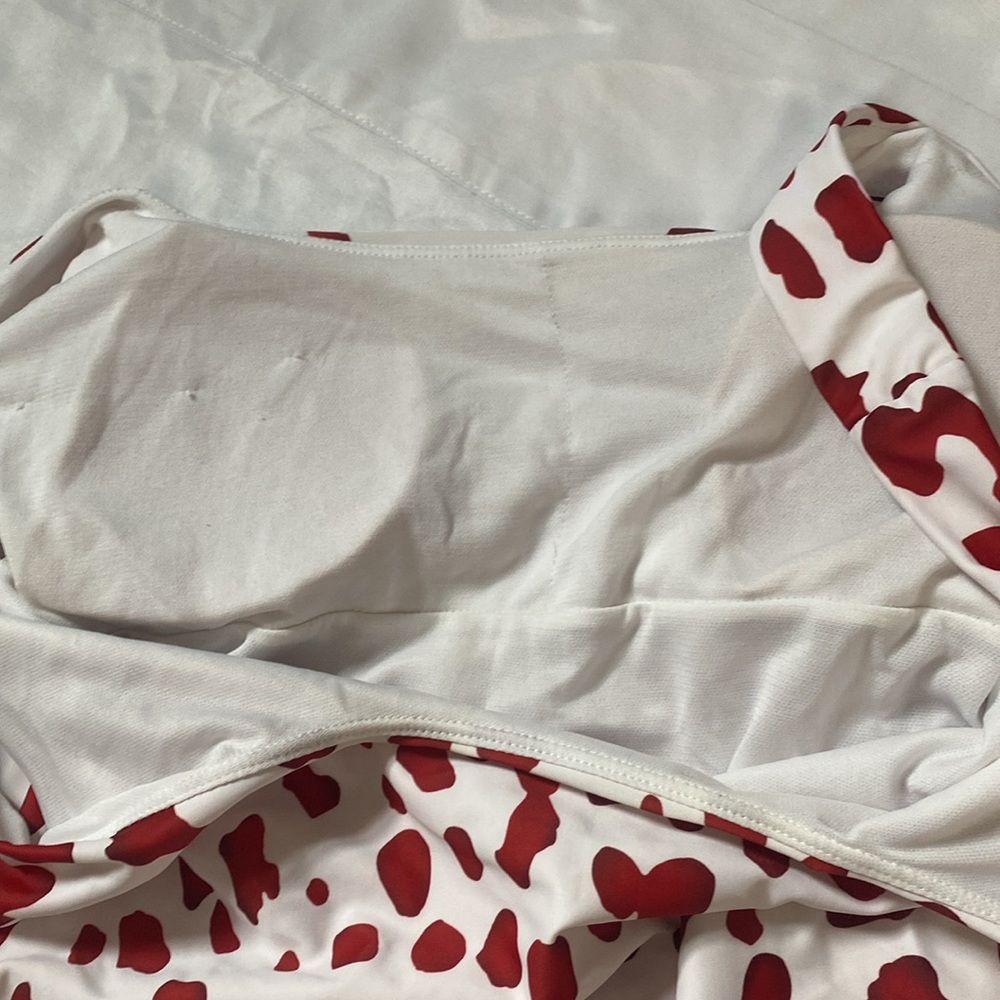 Red leopard high cut swimsuit - Picture 4 of 5